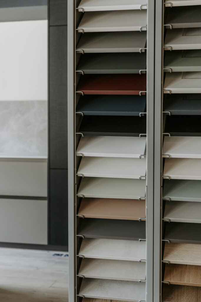 Echantillons showroom ESPACE Idéal, cuisiniste Châtenay-Malabry